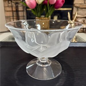 Vintage JD Durand Cristal D'Arques Footed Bowl Florence Satin Frosted Petal